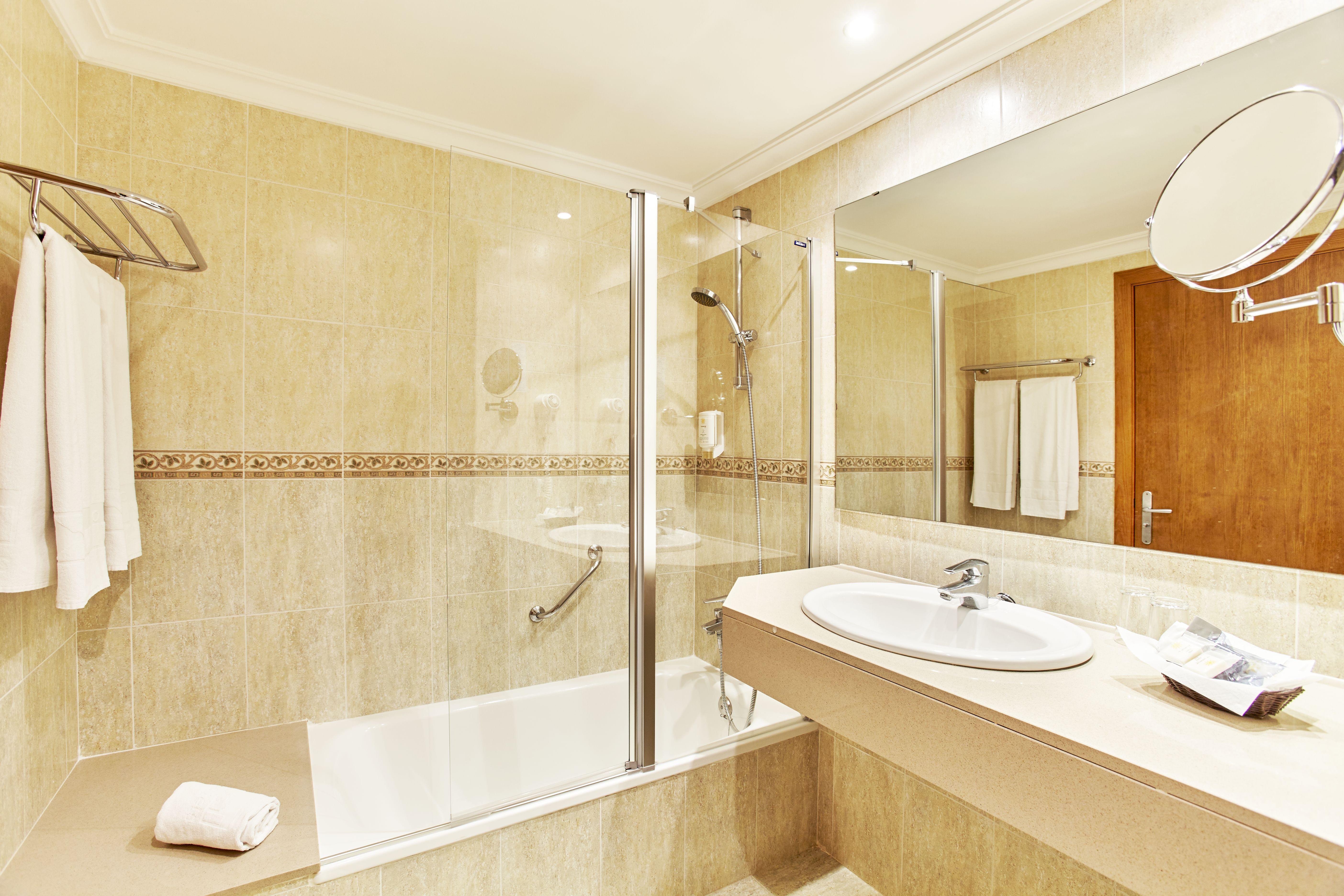 Universal Hotel Castell Royal Каньямель Экстерьер фото