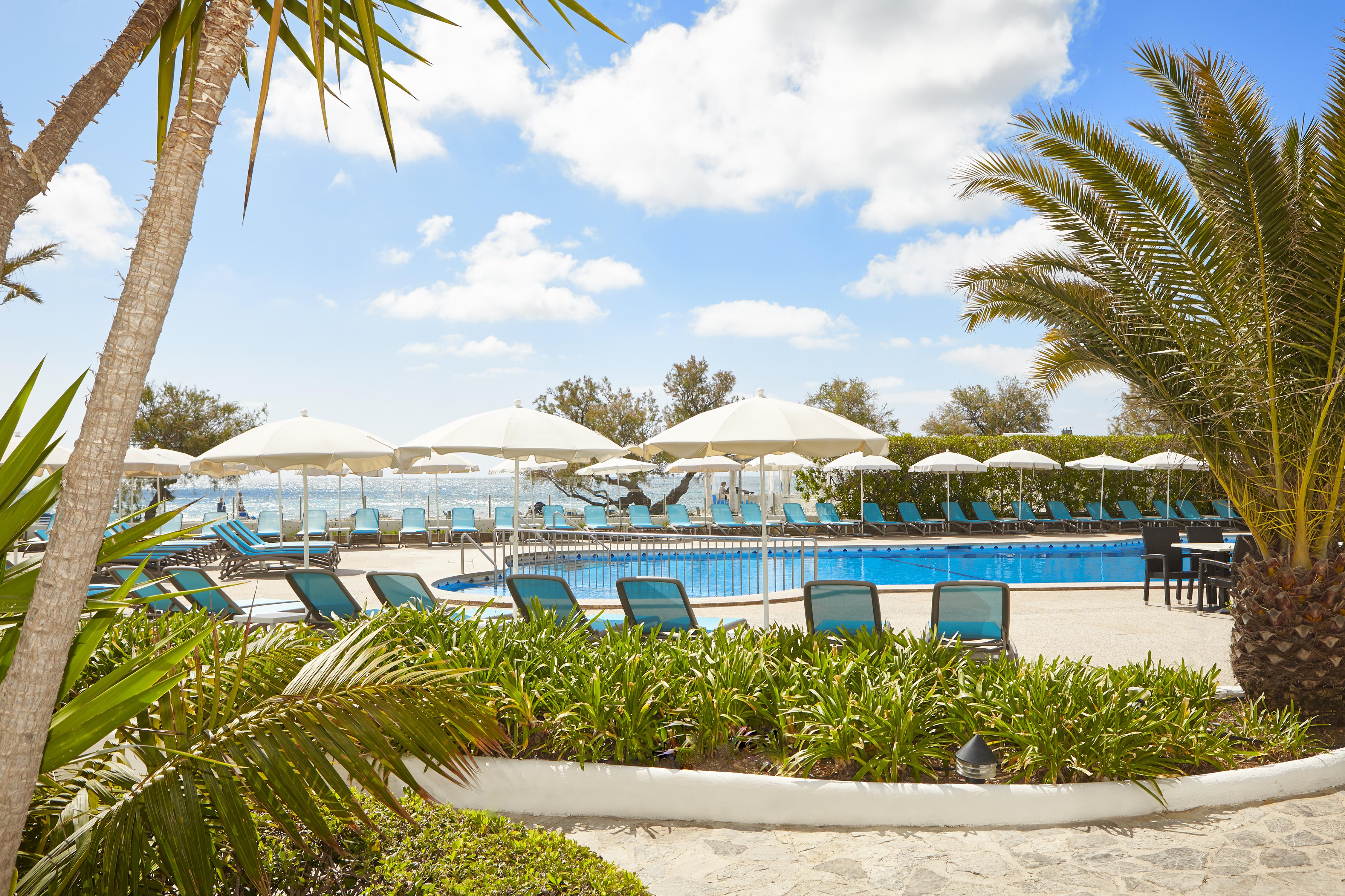 Universal Hotel Castell Royal Каньямель Экстерьер фото