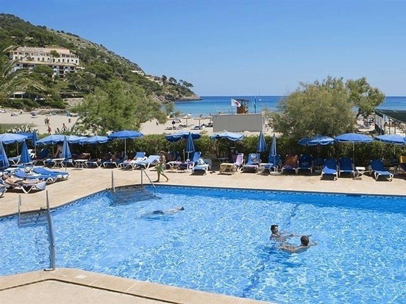 Universal Hotel Castell Royal Каньямель Экстерьер фото
