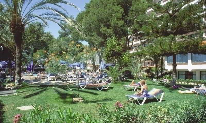Universal Hotel Castell Royal Каньямель Экстерьер фото
