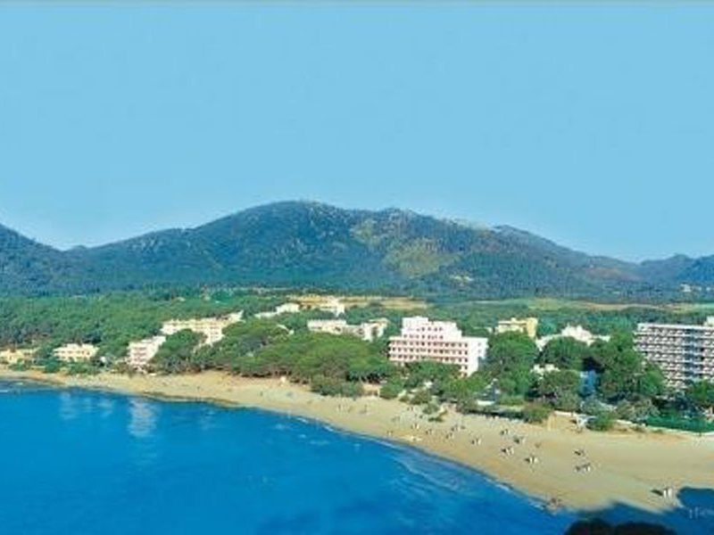 Universal Hotel Castell Royal Каньямель Экстерьер фото