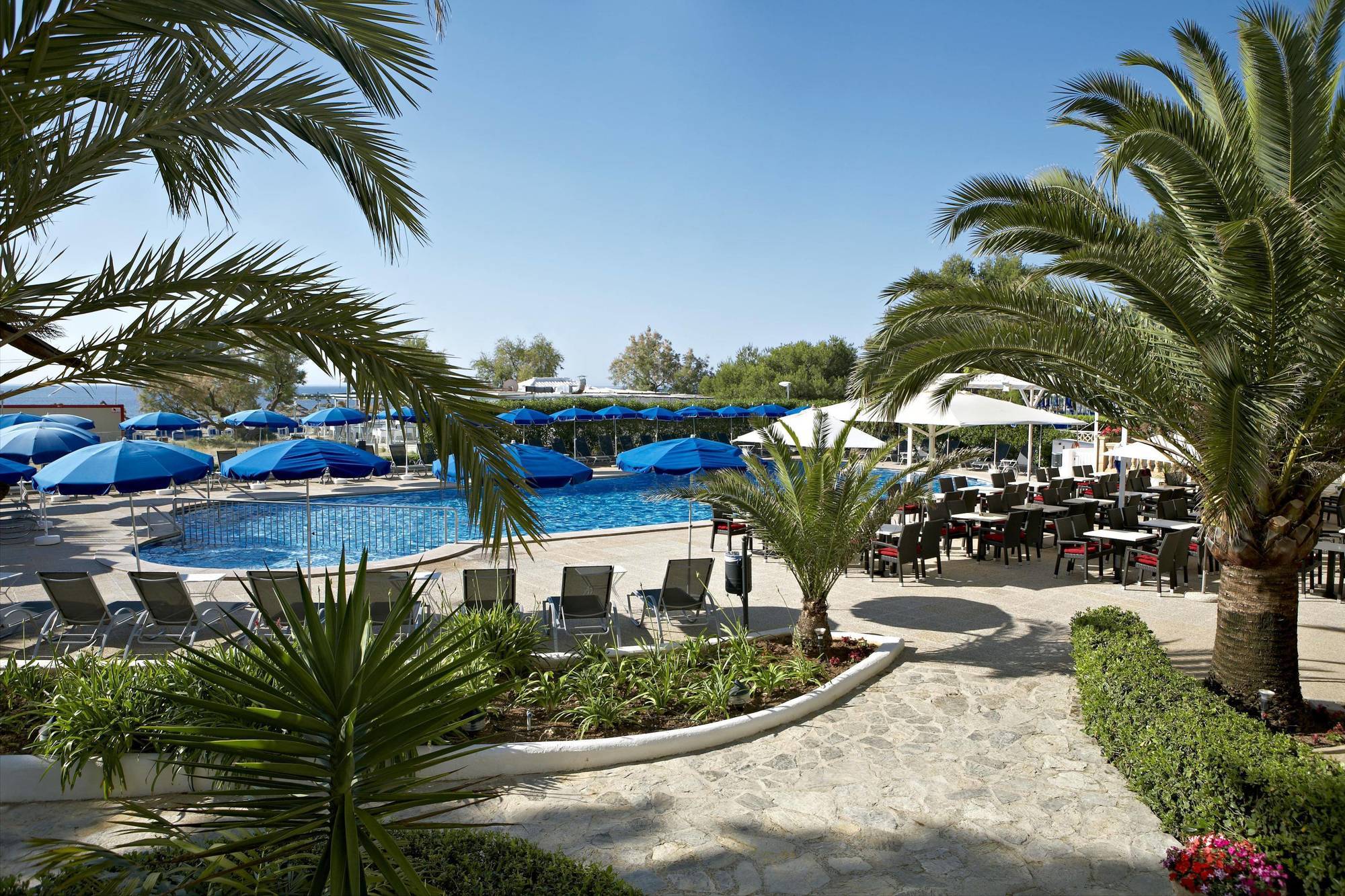 Universal Hotel Castell Royal Каньямель Экстерьер фото